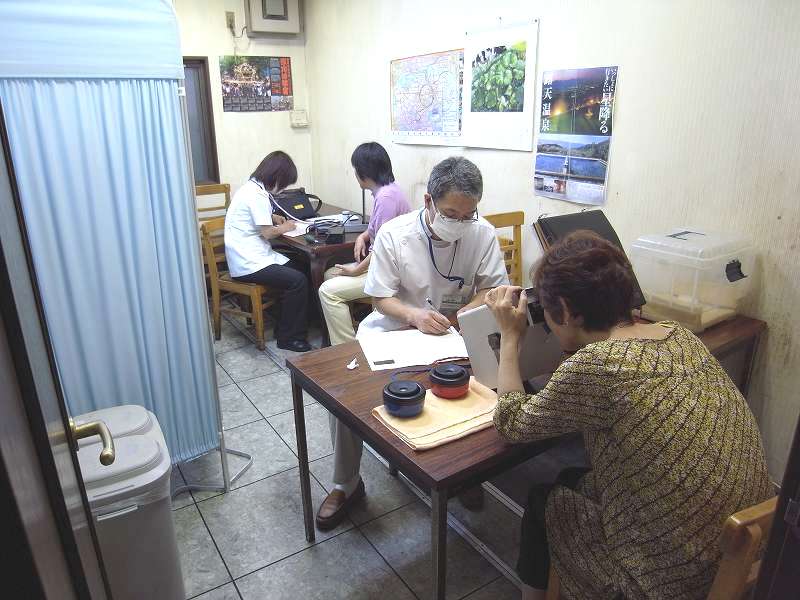 視力・聴力・血圧測定